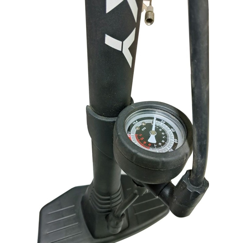 BOMBIN DE PIE TEKY AIR9 MEDIDOR DE PRESION