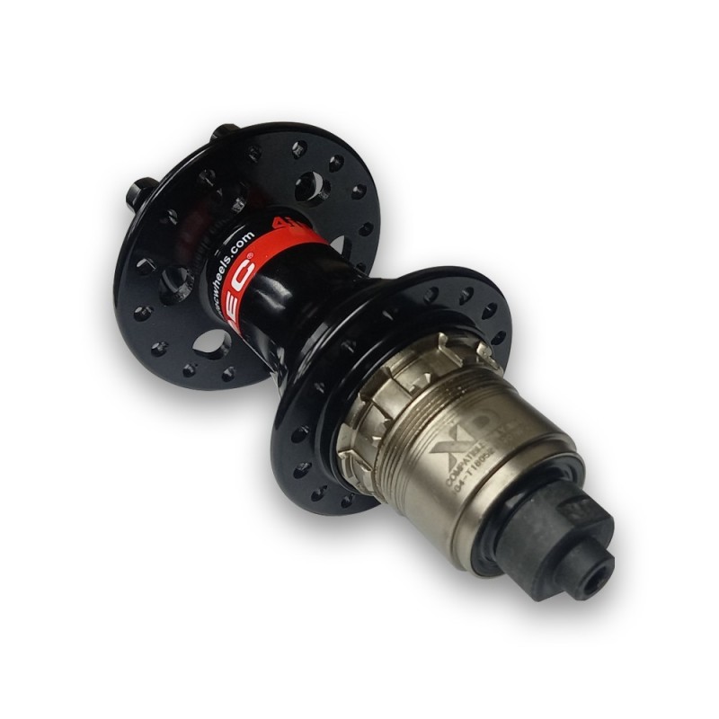 MAZA NOVATEC TRASERA SELLADA DISCO QRX135mm 28H...