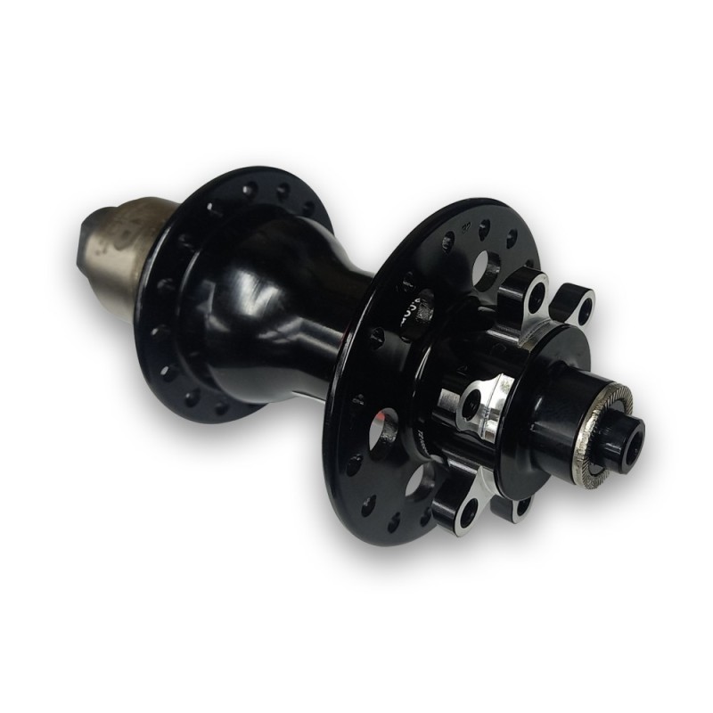 MAZA NOVATEC TRASERA SELLADA DISCO QRX135mm 28H...